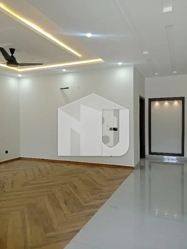In D12 Brand New 10 Marla Triple Storey Luxury Designer House For Rent, photo 5