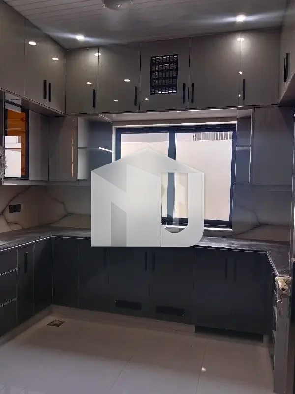 In D12 Brand New 10 Marla Triple Storey Luxury Designer House For Rent, photo 17