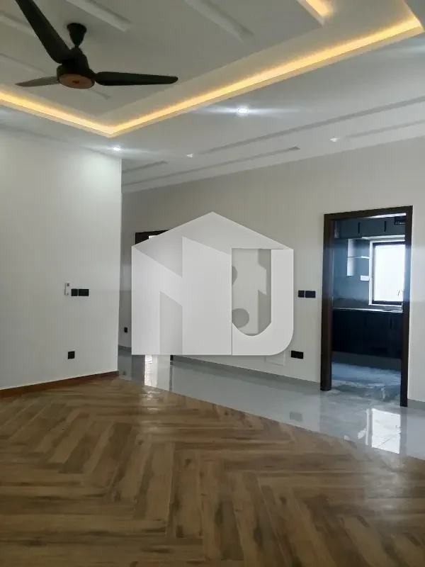 In D12 Brand New 10 Marla Triple Storey Luxury Designer House For Rent, photo 7
