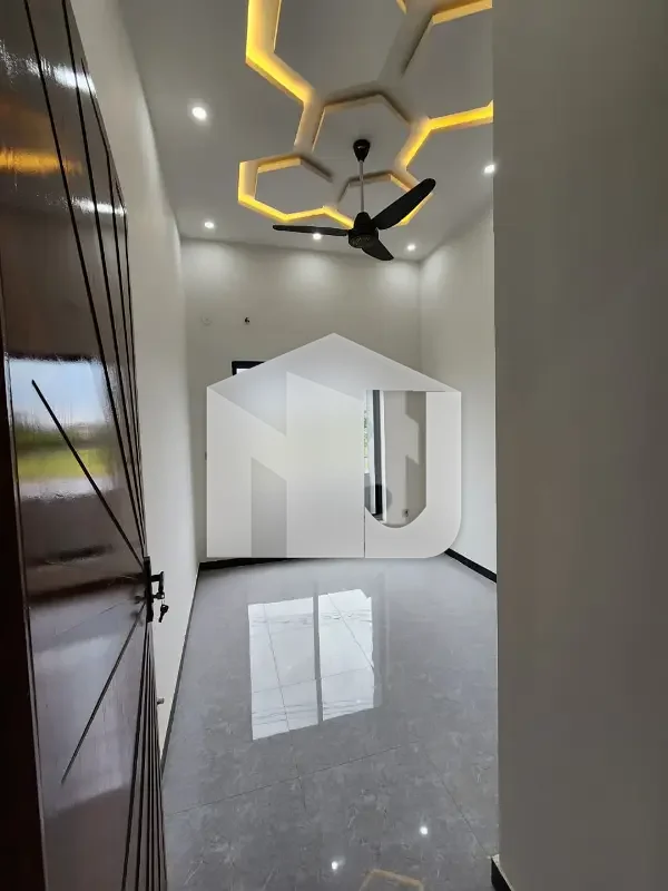 5 Marla House Faisal Town For Rent, photo 11