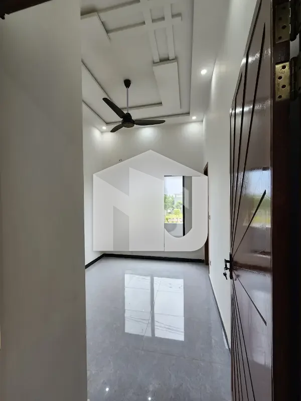 5 Marla House Faisal Town For Rent, photo 7