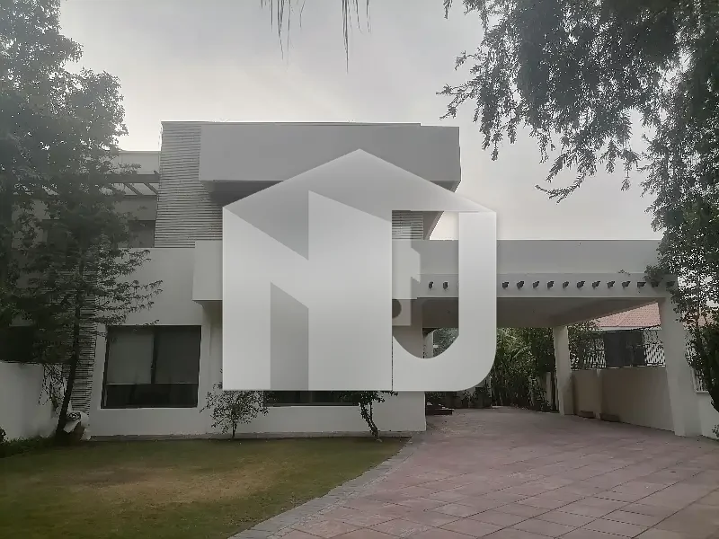 Aesthetic House Of 2 Kanal For rent Is Available, photo 2