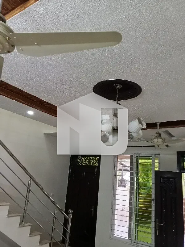 7 Marla Double 10 Kv Soller Installed Beautiful House For Rent in G-13/2 Islamabad, photo 2