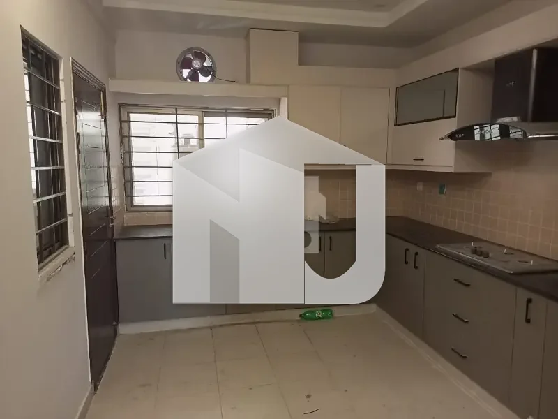 Triple Storey House For Rent, photo 2