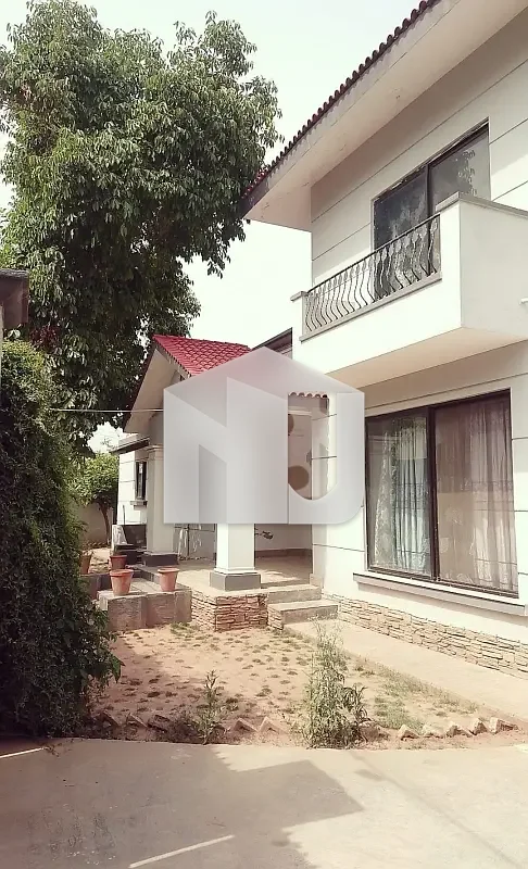 2 Kanal Beautiful House Available For Rent In Bani Near Market, photo 6
