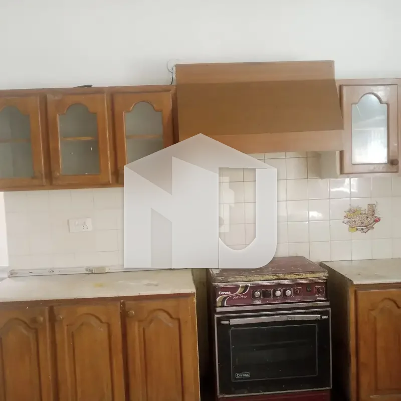 Spacious 6-Bedroom Full House for Rent in F-7, Islamabad, photo 9