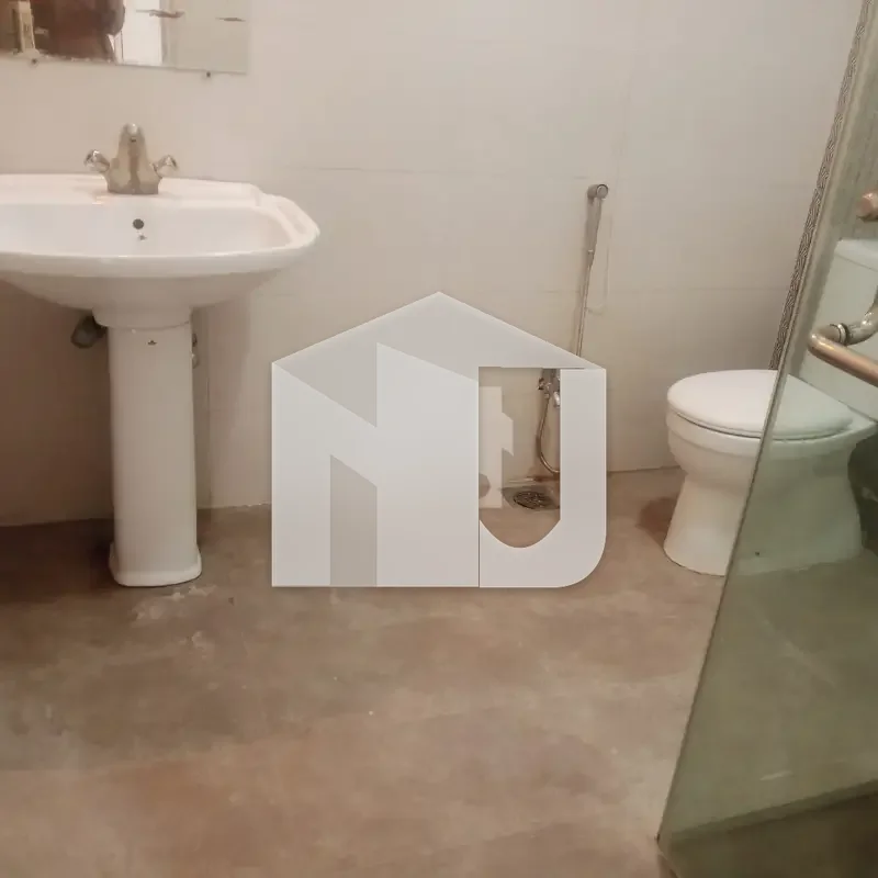 Spacious 6-Bedroom Full House for Rent in F-7, Islamabad, photo 23