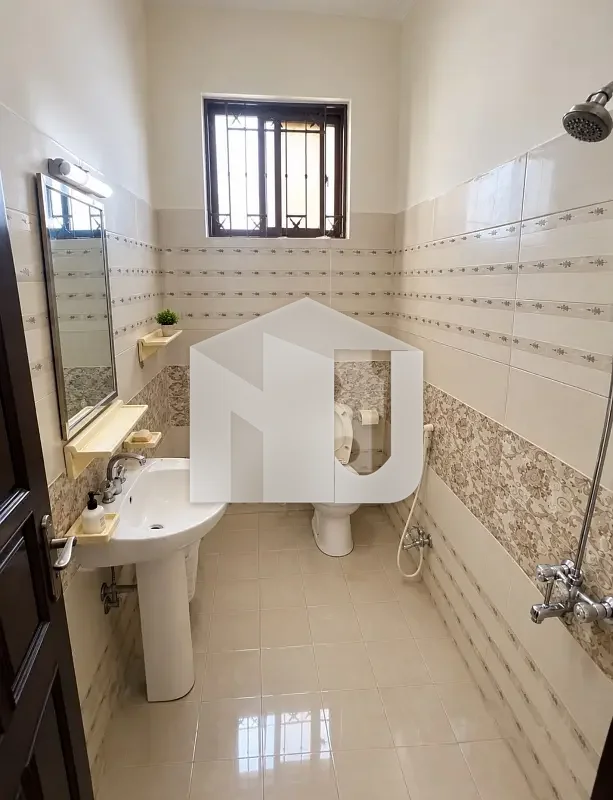10 Marla Full House For Rent In D 12, photo 3