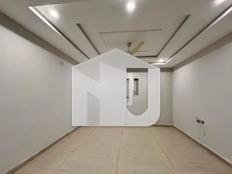 10 Marla Like Brand New House Available For Rent G-13/2, photo 18
