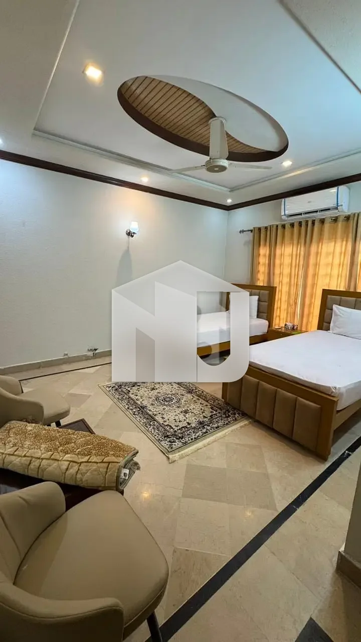 14 Marla Brand New Furnished Beautiful House Available For Rent G-13/1, photo 4