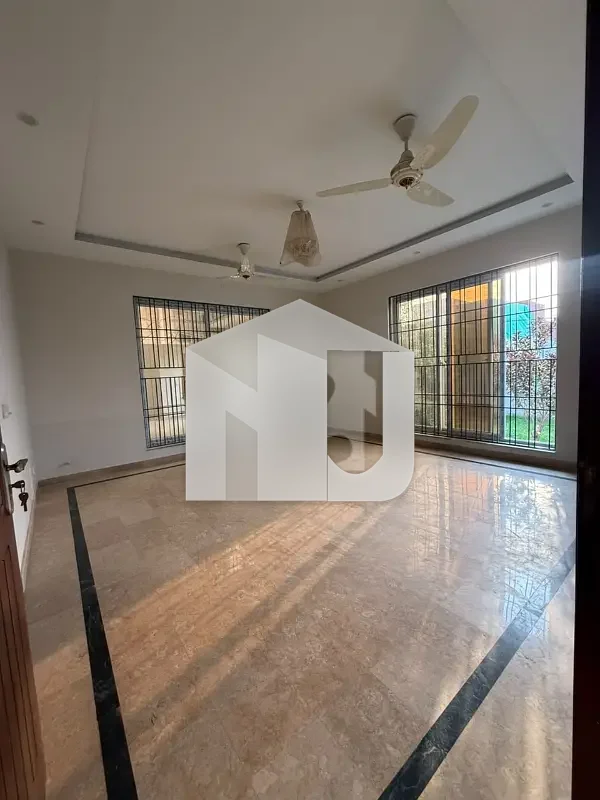 Banigala 1.5 kanal Double unit house available for rent, photo 3