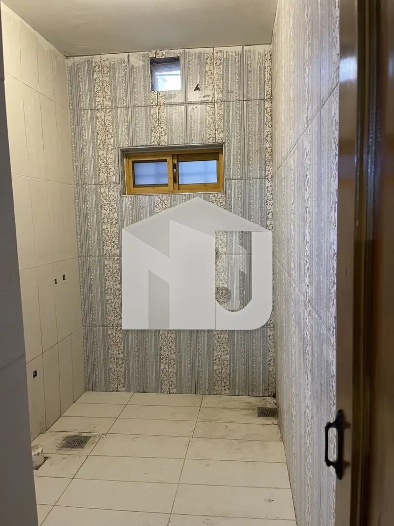 F-10 Three Story Renovated 6 Bedroom House Nice Location Available For Rent, photo 9