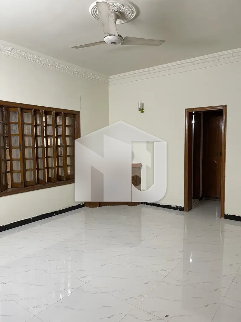F-10 Three Story Renovated 6 Bedroom House Nice Location Available For Rent, photo 11