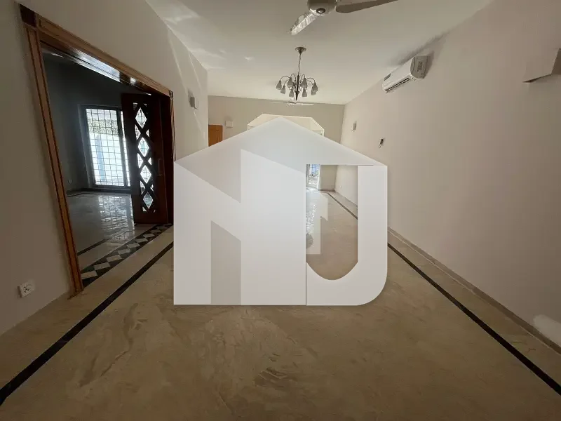 Brand New House For Rent in Sector F-8 Islamabad, photo 10