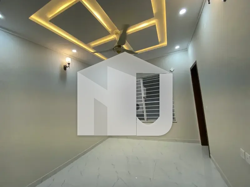 40 *80 Doubble Story House Available For Rent G-13/2 Like New, photo 10