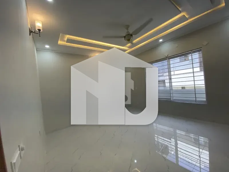 40 *80 Doubble Story House Available For Rent G-13/2 Like New, photo 14