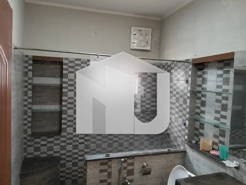 8 Marla House Extra Land House Available For Rent Bahria Enclave Designer House, photo 9