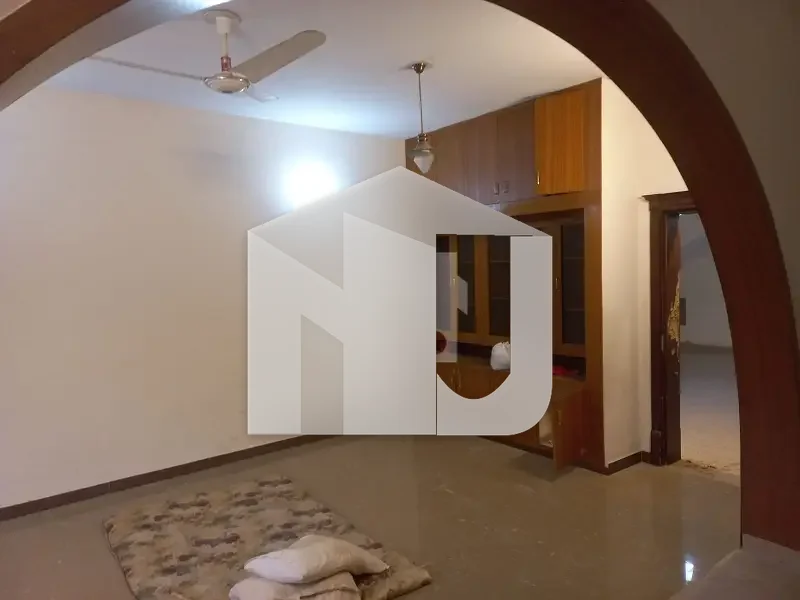 F-11/3 House For Rent, photo 11