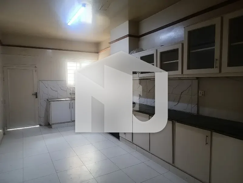 F 10 House Available For Rent Tile And Wooden Flooring., photo 14