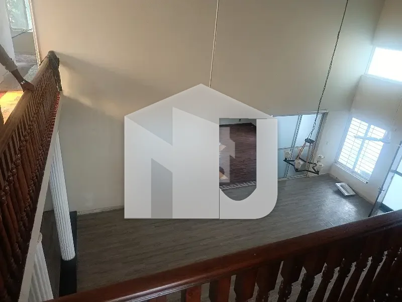 F 10 House Available For Rent Tile And Wooden Flooring., photo 7