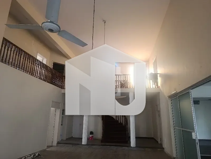 F 10 House Available For Rent Tile And Wooden Flooring., photo 22