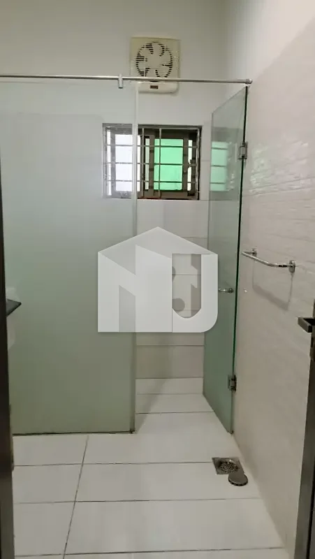 G-10 Excellent 3200 SQ. FT House Proper 6 Bedrooms, Proper 6 Attached Bathrooms Modern Fittings Along With Tile Flooring Drawing Dining, TV Lounge, Kitchen, photo 8