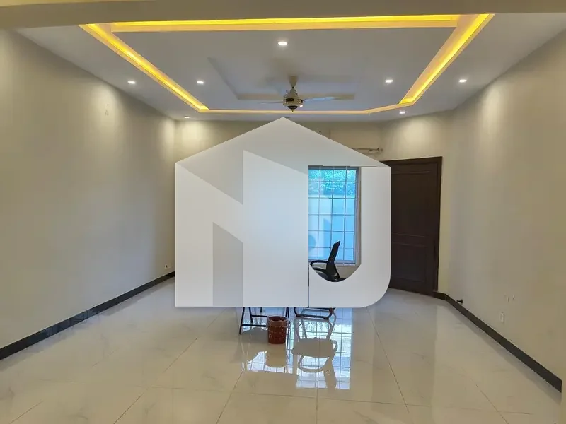 1 Kanal Duplex House For Rent In I-8/4 Islamabad, photo 11