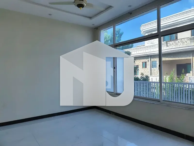 1 Kanal Duplex House For Rent In I-8/4 Islamabad, photo 24
