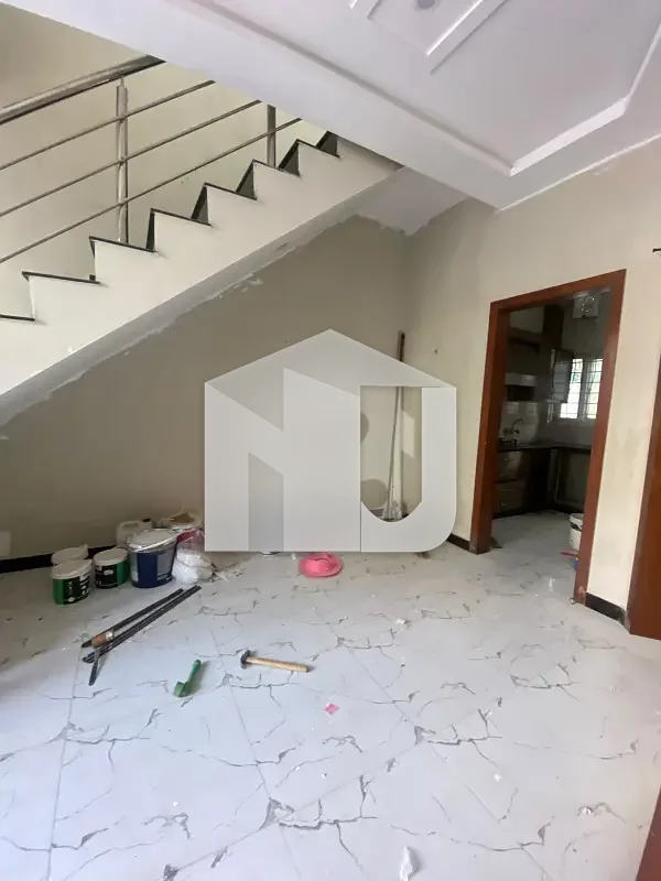 BEAUTIFUL LOCATION HOUSE AVAILABLE FOR RENT IN SECTOR D-12 ISLAMABAD, photo 6