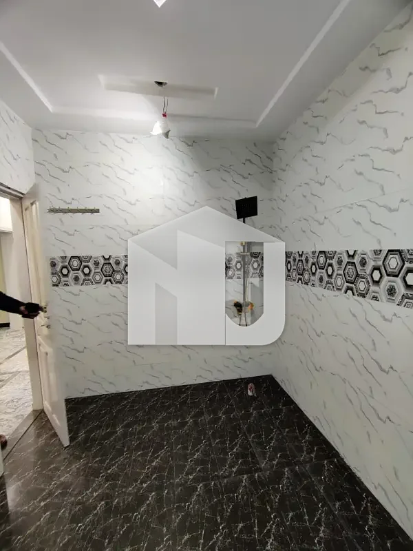 Brand New 12 Marla Triple Storey House Available For Rent In G-16, photo 17