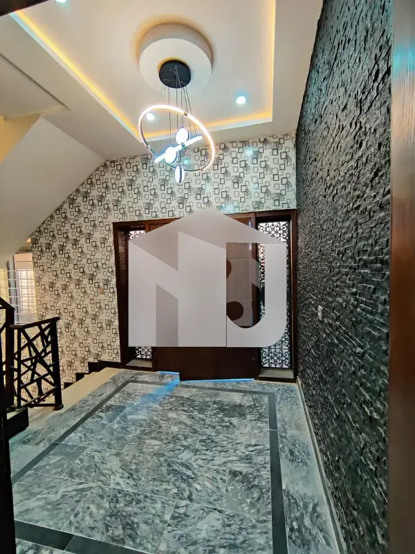 Brand New 12 Marla Triple Storey House Available For Rent In G-16, photo 24