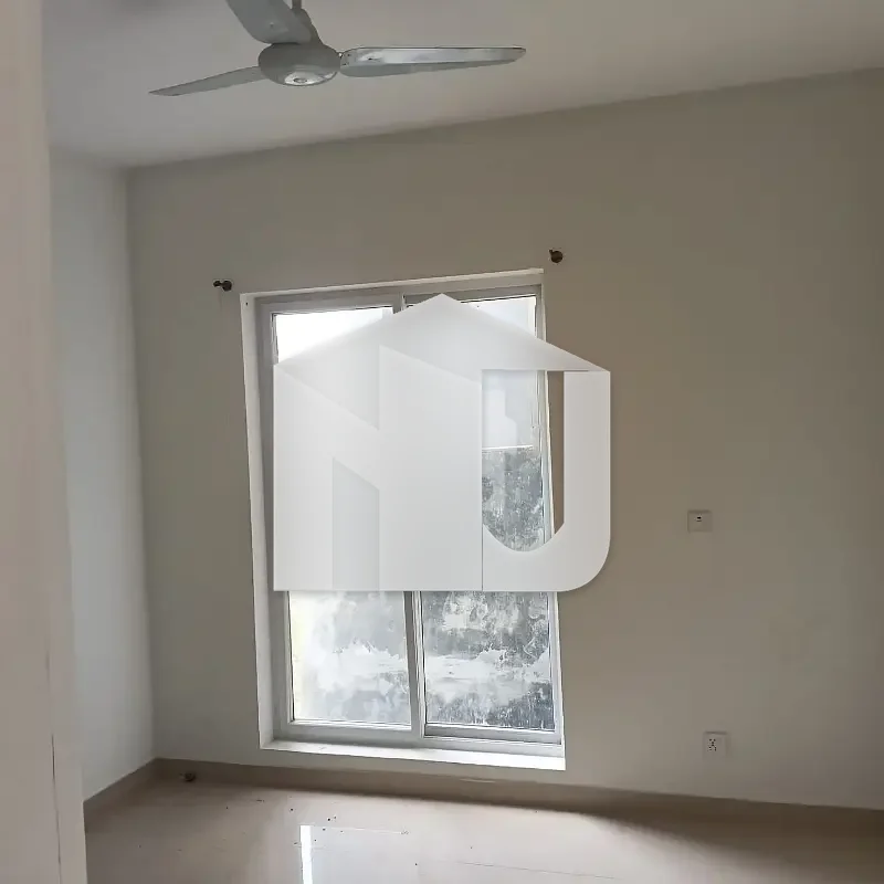 12 Marla Double Storey House For Rent, photo 16