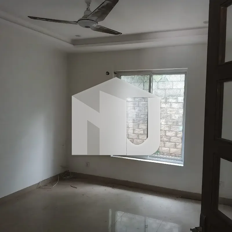 12 Marla Double Storey House For Rent, photo 6