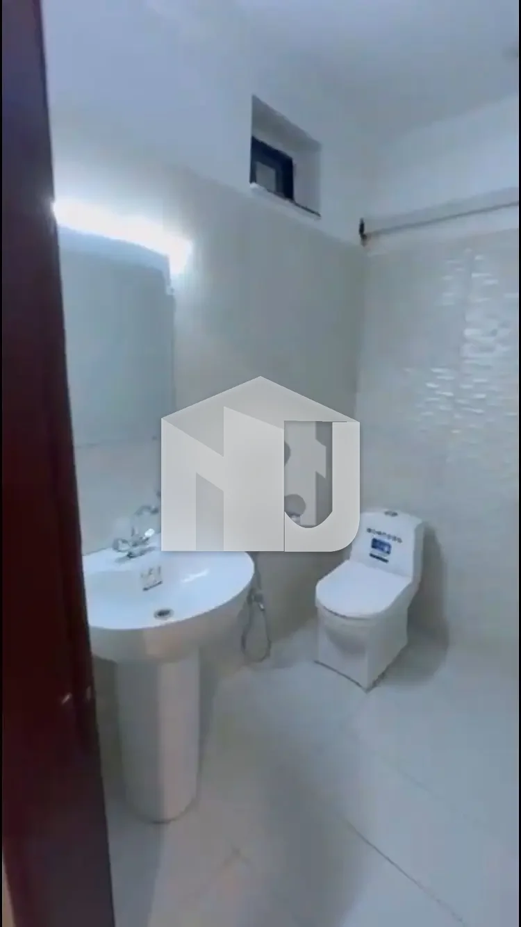Brand new house 8 bedrooms with attached baths drawing dining 2 kitchens available for rent, photo 15