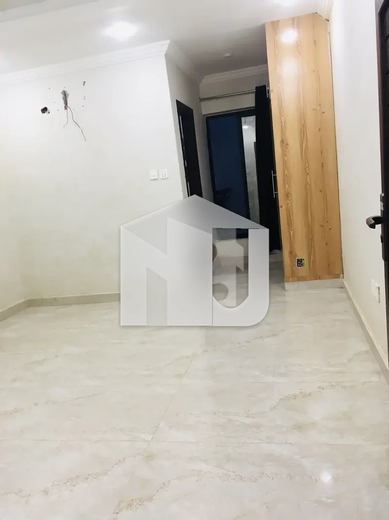 Brand new house 8 bedrooms with attached baths drawing dining 2 kitchens available for rent, photo 6