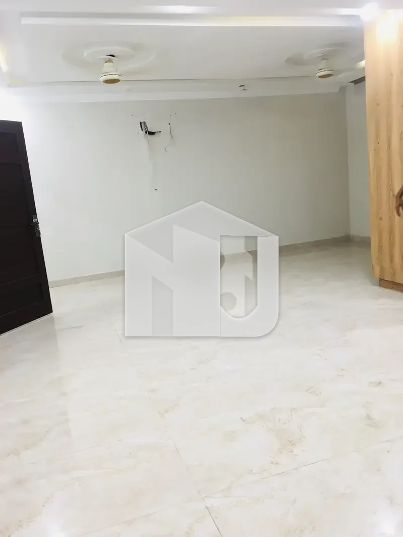 Brand new house 8 bedrooms with attached baths drawing dining 2 kitchens available for rent, photo 9