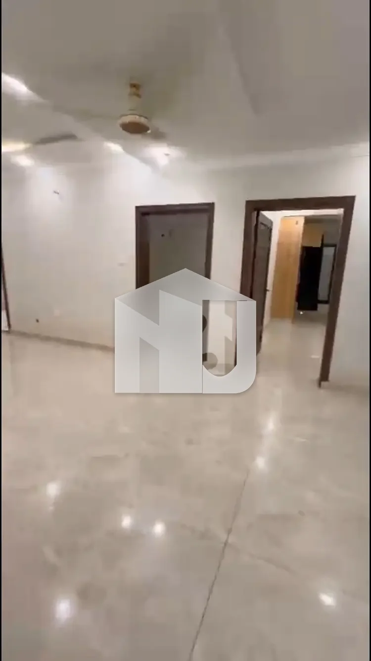 Brand new house 8 bedrooms with attached baths drawing dining 2 kitchens available for rent, photo 17