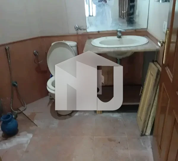 A 1 Kanal House Located In G-6 Is Available For rent, photo 4