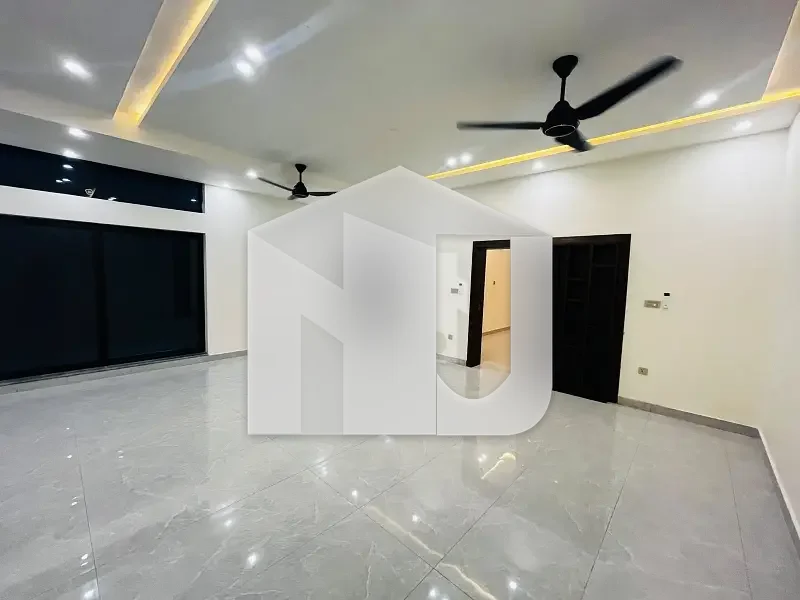 I-8 Islamabad - 14 Marla Brand New House For Rent - 9 Bed - First Entry - 4 Car Parking - 6 Lac Rent, photo 16