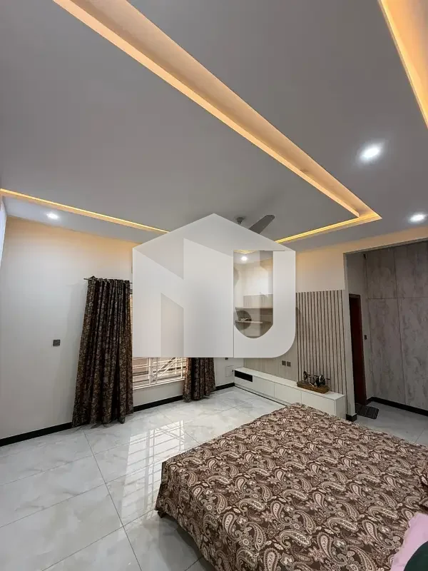 14 Marla Like a Brand New Luxury Tile Flooring House Prime Location for rent in G-13, photo 18