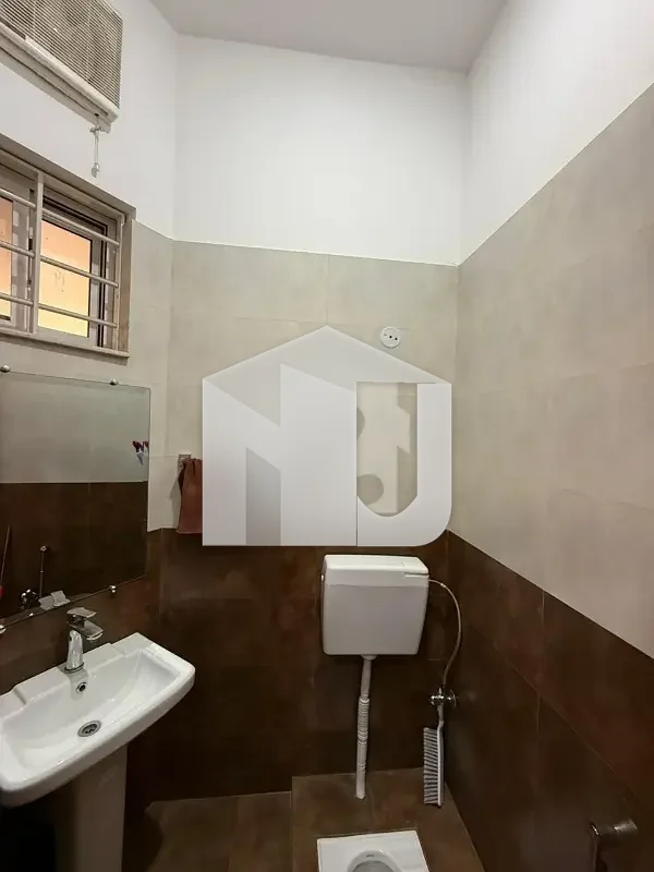 14 Marla Like a Brand New Luxury Tile Flooring House Prime Location for rent in G-13, photo 13