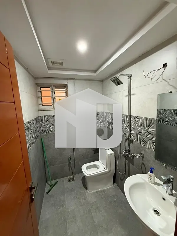 14 Marla Like a Brand New Luxury Tile Flooring House Prime Location for rent in G-13, photo 12