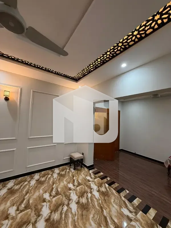 14 Marla Like a Brand New Luxury Tile Flooring House Prime Location for rent in G-13, photo 15