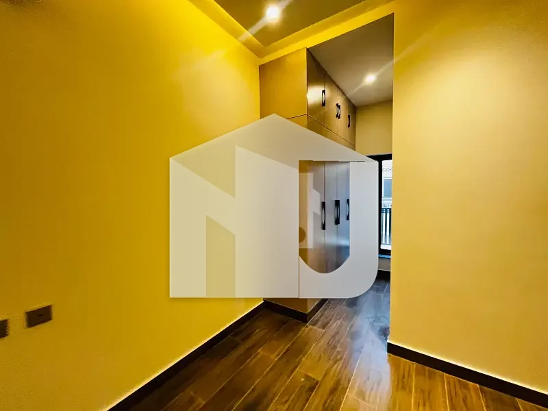 I-8/3 Luxury 11-Bedroom Full House For Rent Prime Location, photo 17