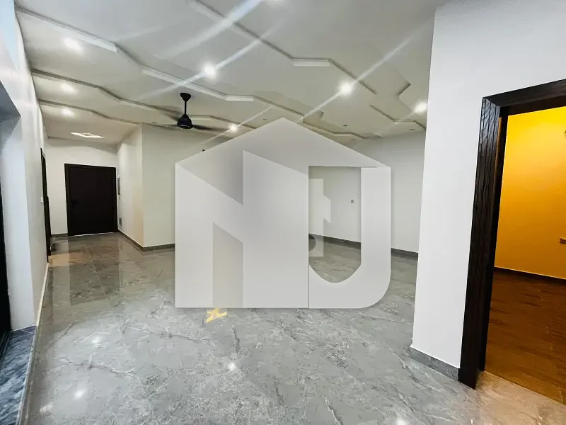 I-8/3 Luxury 11-Bedroom Full House For Rent Prime Location, photo 21