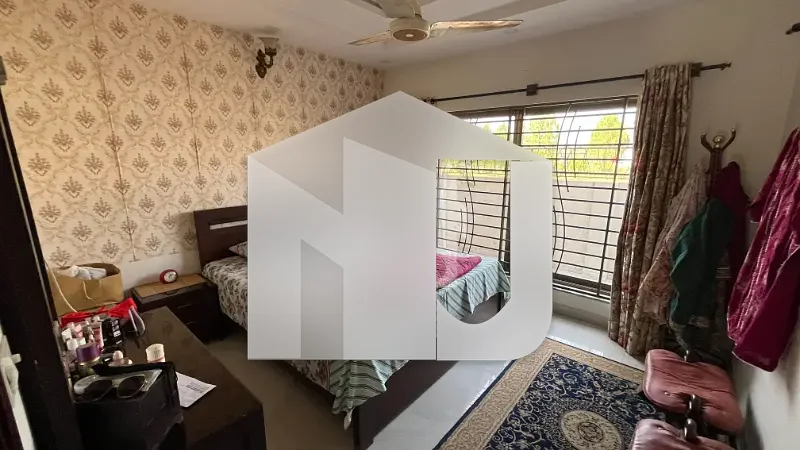 6 Marla House For Rent In Bahria Enclave Sector B 3 Beds, 2 Kitchens & Servant Quarter