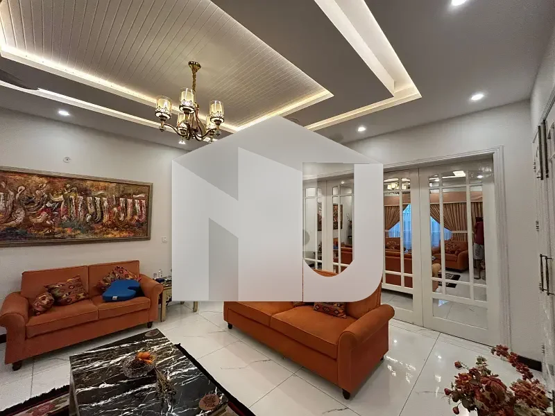 14 Marla Full Luxury House Available For Rent With Solar, photo 7
