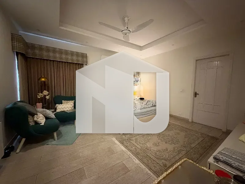 D-12 Islamabad 14 Marla House for Rent, photo 3