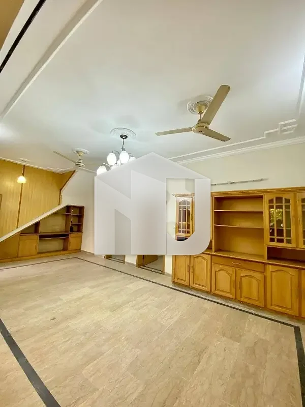 FULL HOUSE FOR RENT IN G-11, ISLAMABAD   Spacious and well-maintained house available for rent in a prime location!   5 Bedrooms with Attached Bathrooms  Kitchen  Drawing & Dining  TV Lounge  Balcony  Car Parking  Boring Installed  Separate Utility Meters   Location: G-11, Islamabad   Contact for rent details and further information.  03128313139, photo 2