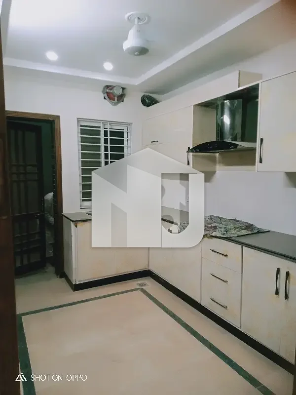 7 Marla Brand New Ground plus Basement Available Rent G-14/2, photo 2